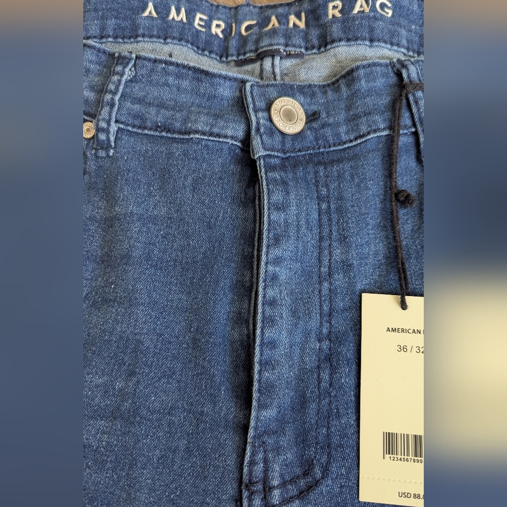 American Rag Blue Jeans - Picture 3 of 6